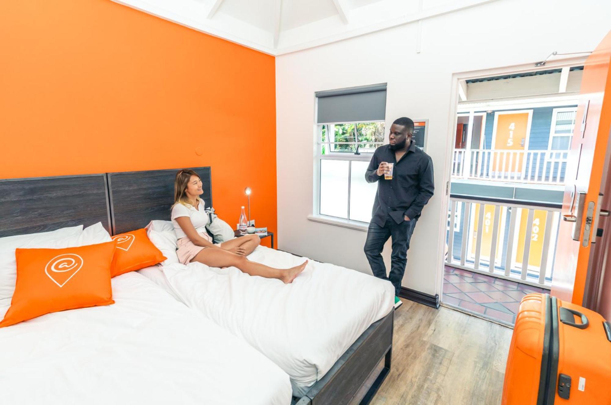 Never At Home Green Point Cape Town Rom bilde A room at the hotel