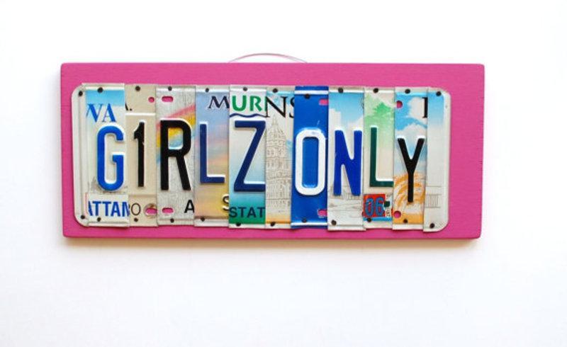 Never At Home Green Point Cape Town Eksteriør bilde A custom-made license plate sign